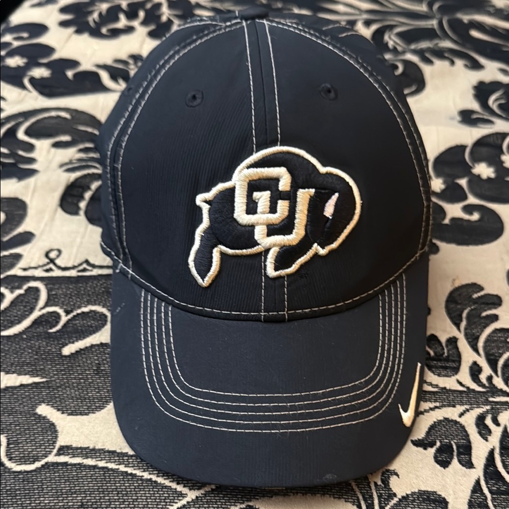 Nike Black Cap Embroidered University of Colorado - Buffalos Logo